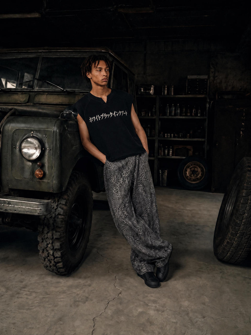 Oni Bloom | Boxy Raw Hem Tank