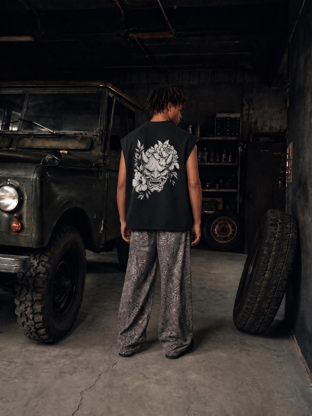 Oni Bloom | Boxy Raw Hem Tank