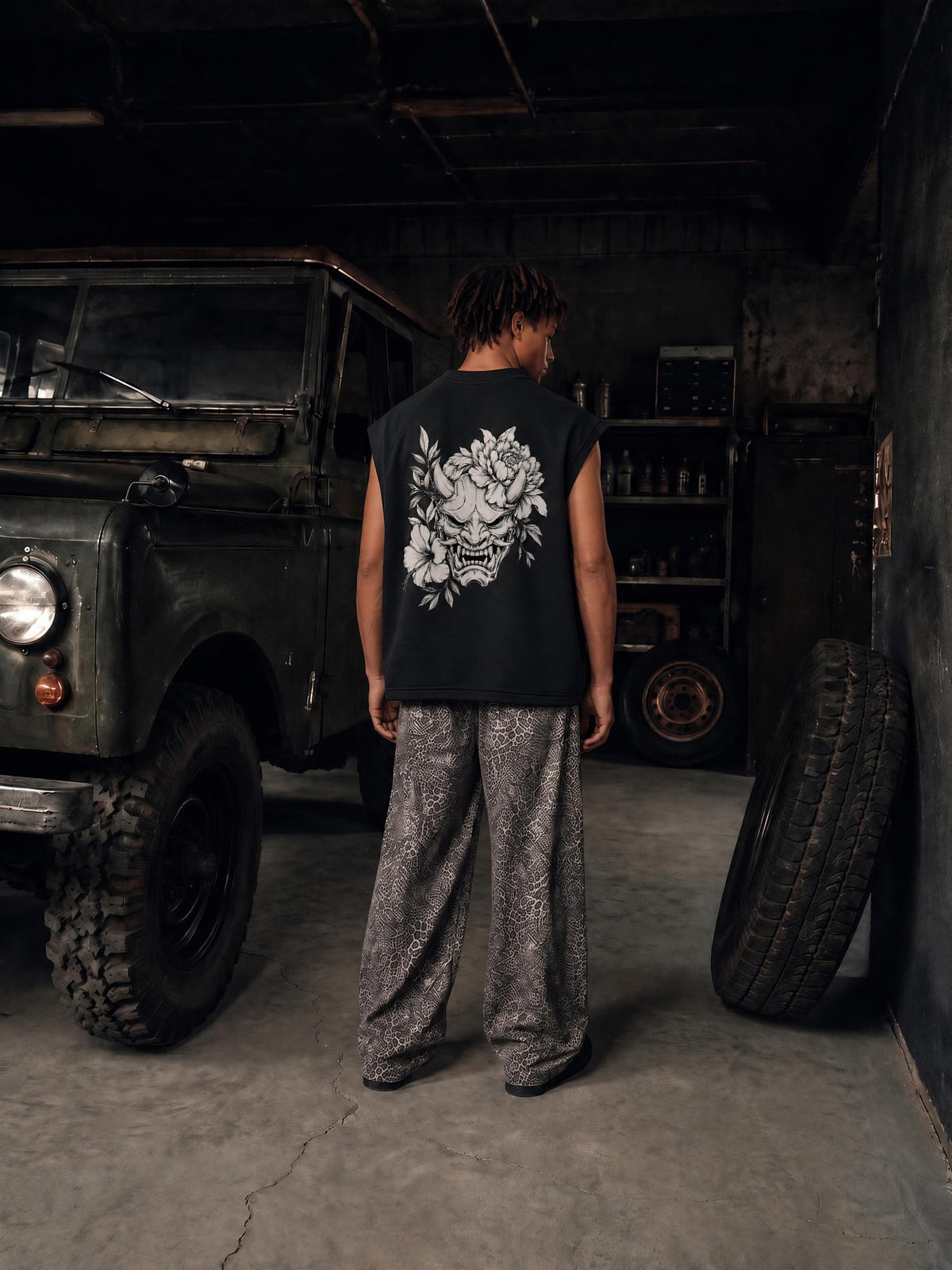 Oni Bloom | Boxy Raw Hem Tank